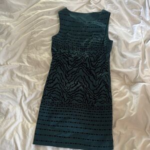 Elegant Teal Sleeveless Dress